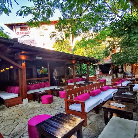 Pansion Oscar Summer Garden Mostar Exteriör bild