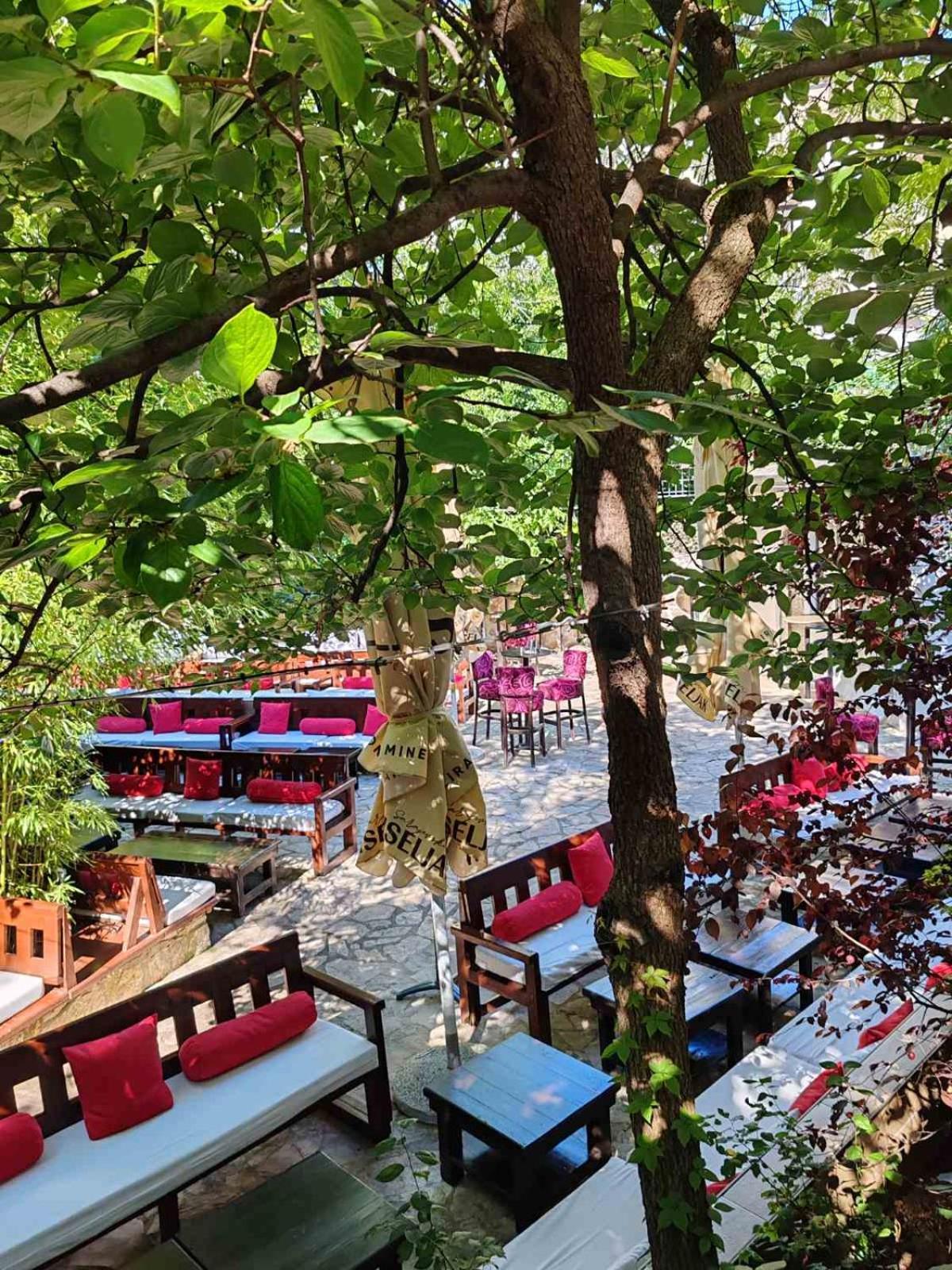 Pansion Oscar Summer Garden Mostar Exteriör bild